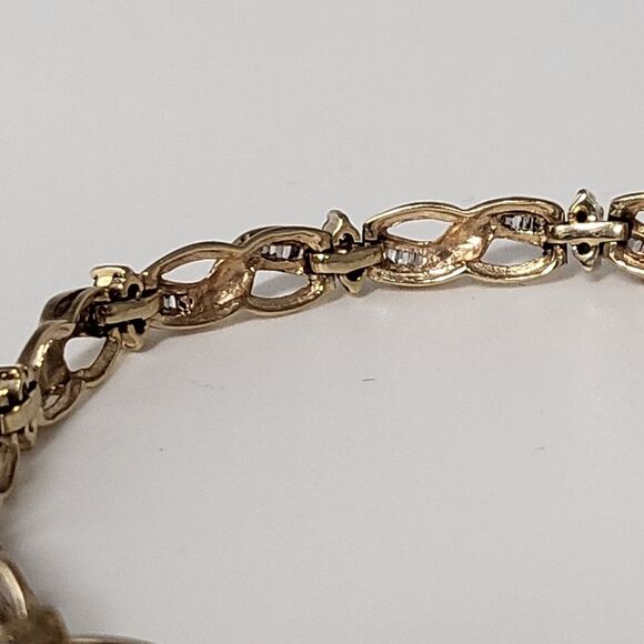 Beautiful 10K yellow gold oval link Diamonds Bracelet 7" - Picture 6 of 12